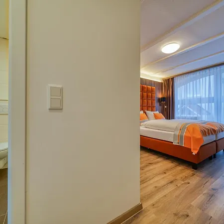 Zentrum Hotel 2*