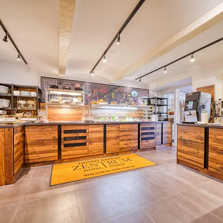 Zentrum 호텔 슈타데